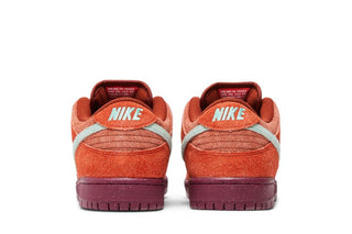 Nike Dunk Low SB 'Mystic Red'