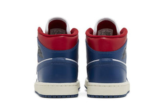 Air Jordan 1 Mid 'French Blue'