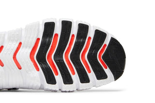 Nike Free Metcon 5 'White Bright Crimson'