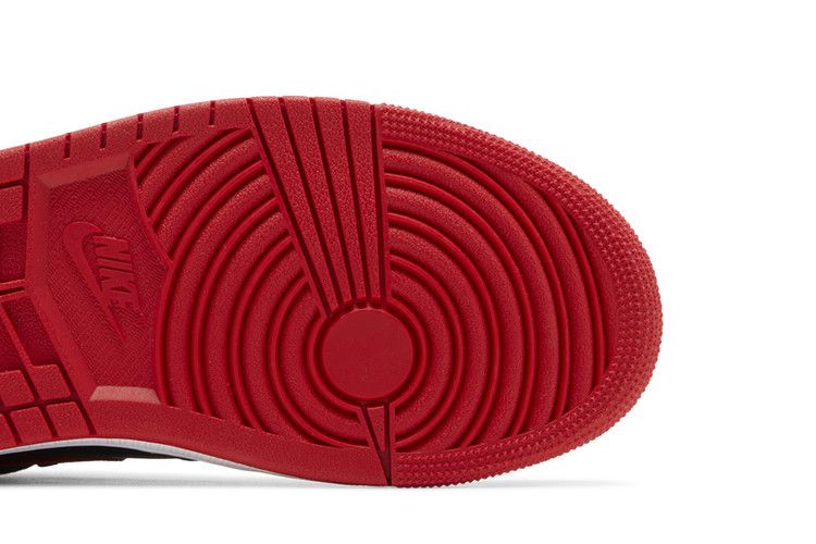 Air Jordan 1 Retro High OG 'Satin Bred' 2023