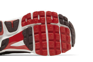 Nike Air Zoom Vomero 5 'Mystic Red'