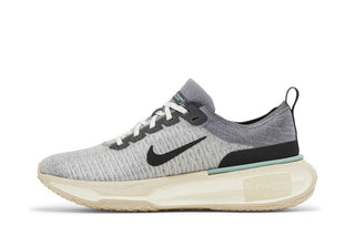 Nike ZoomX Invincible 3 'Cool Grey Black'