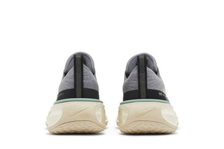Nike ZoomX Invincible 3 'Cool Grey Black'