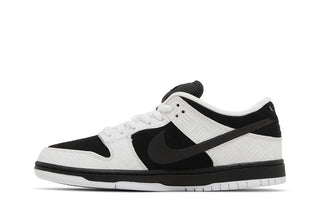 TIGHTBOOTH x Nike Dunk Low SB