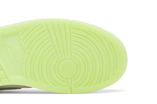 Air Jordan 1 Low SE 'Lava Glow'