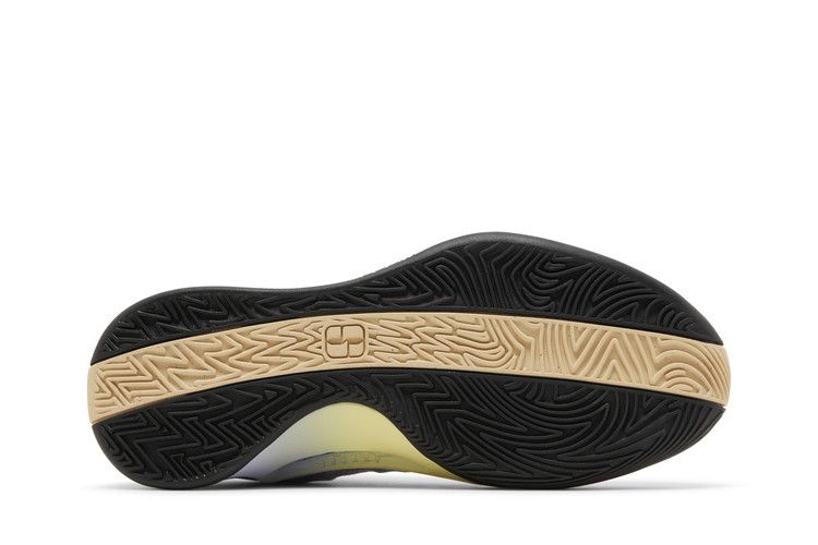 Nike Sabrina 1 'Spark'