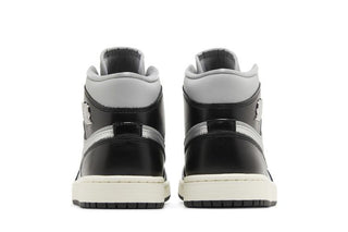 Air Jordan 1 Mid SE 'Black Chrome'