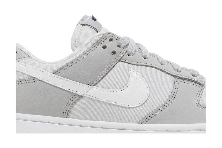 Nike Dunk Low LX 'Light Smoke Grey'
