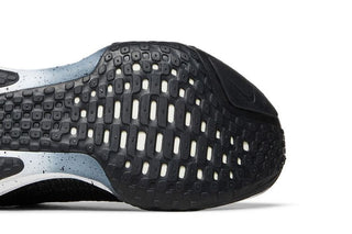 Nike ZoomX Invincible Run Flyknit 3 'Oreo'