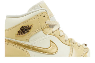 Air Jordan 1 Mid 'Pale Vanilla Gold'