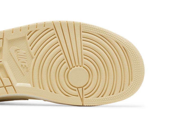 Air Jordan 1 Mid 'Pale Vanilla Gold'