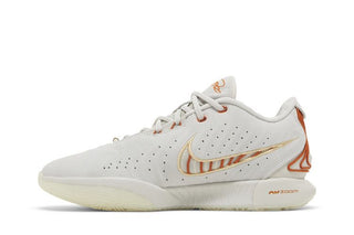 Nike LeBron 21 'Akoya'
