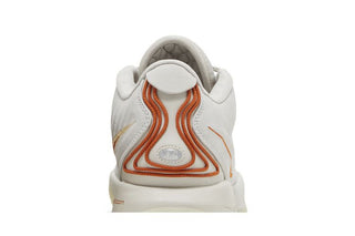 Nike LeBron 21 'Akoya'