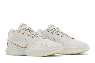 Nike LeBron 21 'Akoya'