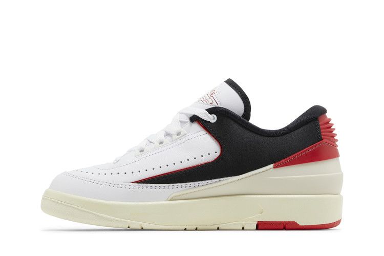 Air Jordan 2 Retro Low 'Chicago Twist'