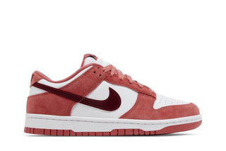 Nike Dunk Low 'Valentine's Day 2024'