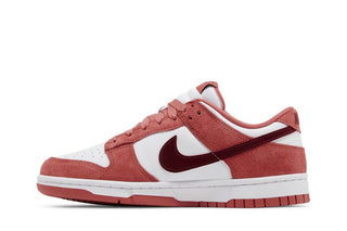 Nike Dunk Low 'Valentine's Day 2024'