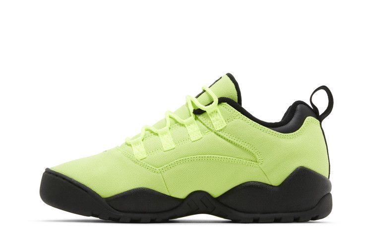 Supreme x Nike Darwin Low SB 'Volt'
