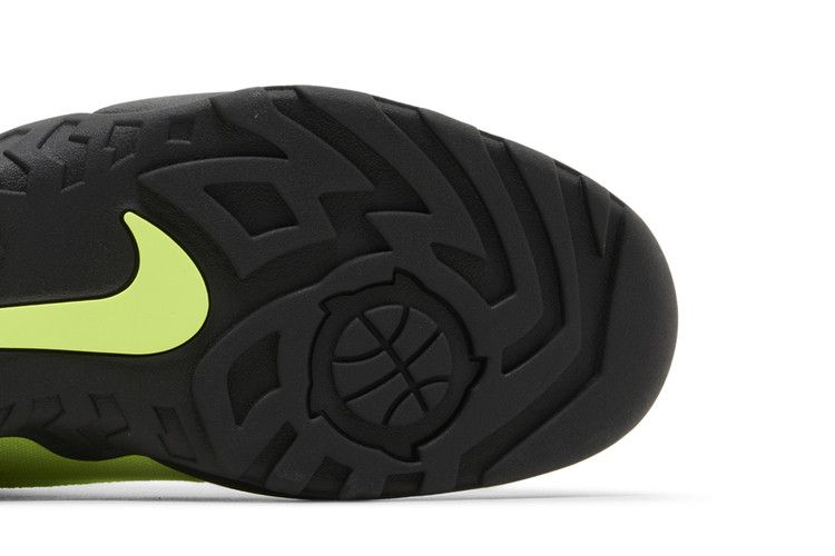 Supreme x Nike Darwin Low SB 'Volt'