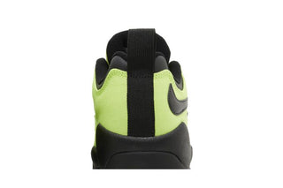 Supreme x Nike Darwin Low SB 'Volt'