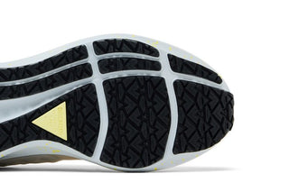 Nike Air Zoom Pegasus 39 Shield 'Pale Ivory Luminous Green'