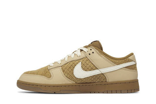 Nike Dunk Low 'Waffle'