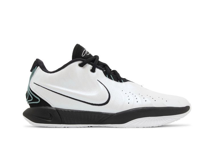 Nike LeBron 21 'Conchiolin'