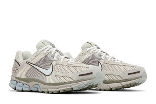 Nike Air Zoom Vomero 5 'Light Orewood Brown'