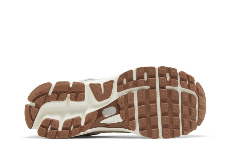 Nike Air Zoom Vomero 5 'Light Orewood Brown'
