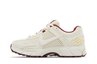 Nike Air Zoom Vomero 5 'Valentine's Day'
