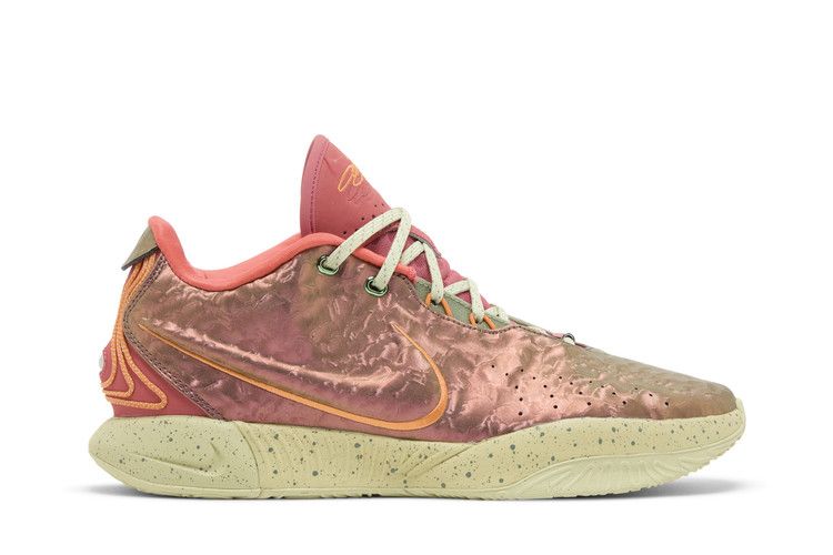 Nike LeBron 21 'Queen Conch'