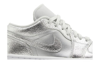 Air Jordan 1 Low SE 'Metallic Silver'