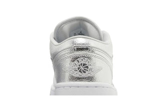 Air Jordan 1 Low SE 'Metallic Silver'