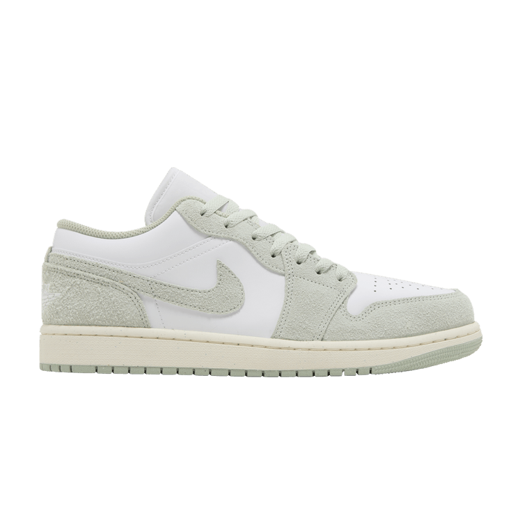 Air Jordan 1 Low SE 'Seafoam'