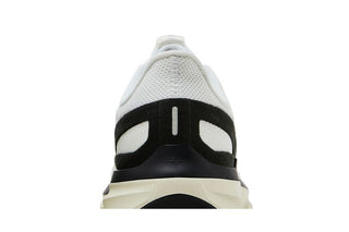 Nike Air Zoom Structure 25 'White Sail Coconut Milk'