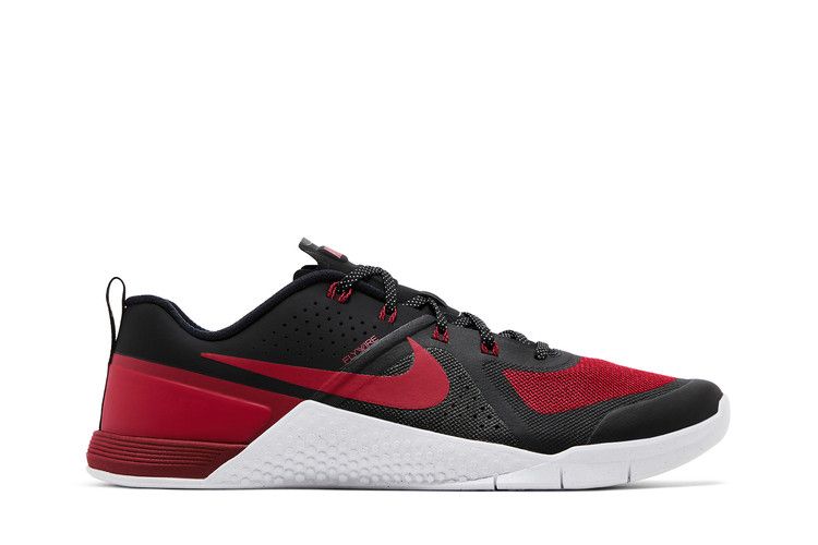 Nike Metcon 1 OG 'Road to Metcon X - Banned' 2024