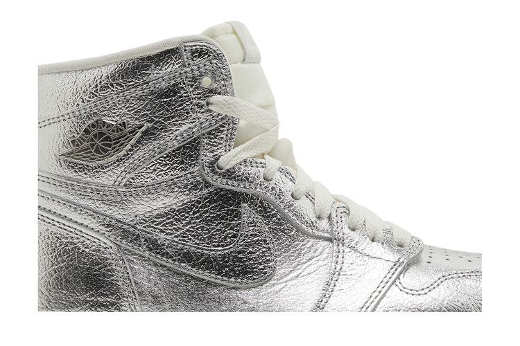 Air Jordan 1 Retro High OG 'Chrome'