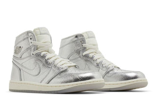 Air Jordan 1 Retro High OG 'Chrome'