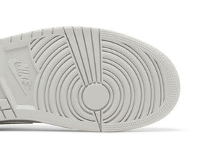 Air Jordan 1 Retro Low OG 'Metallic Silver'
