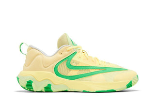 Nike Giannis Immortality 3 'Soft Yellow Green Shock'
