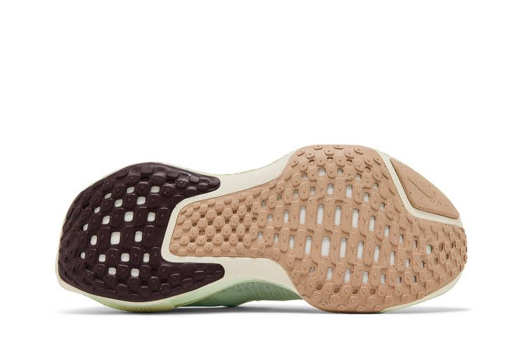 Nike ZoomX Invincible 3 'Barely Green Violet Mist'