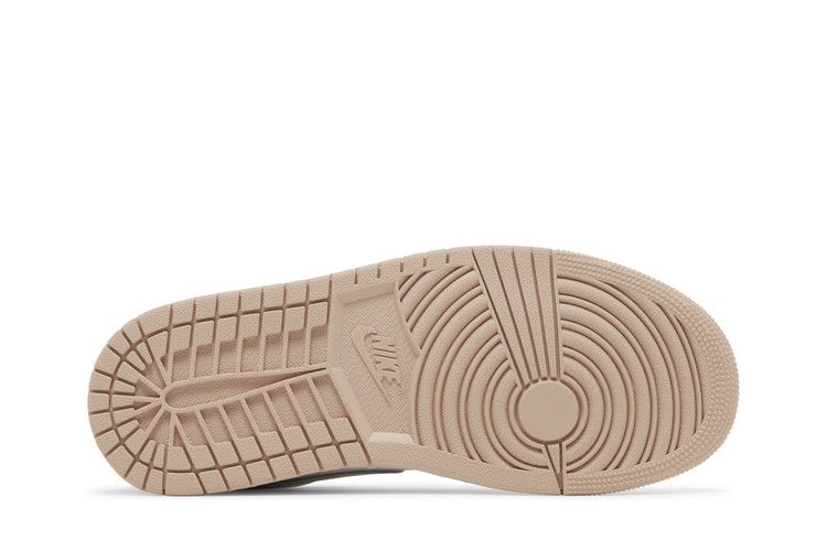 Air Jordan 1 Low 'Particle Beige'