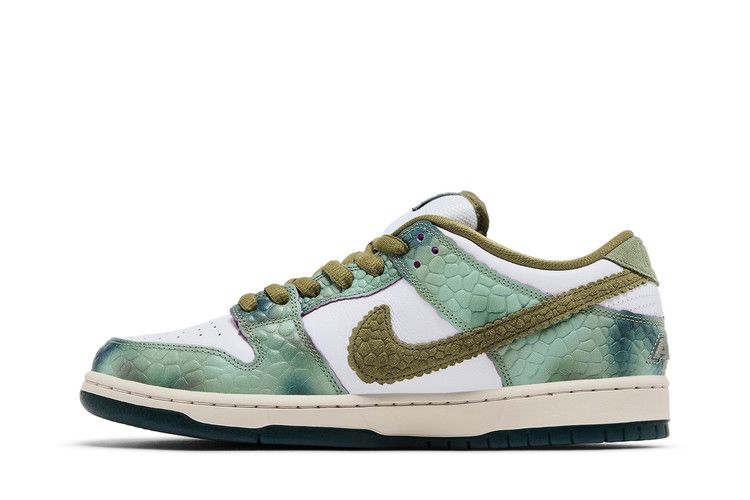 Alexis Sablone x Nike Dunk Low SB 'Chameleon'