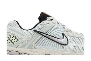Nike Air Zoom Vomero 5 'Light Silver Chrome'