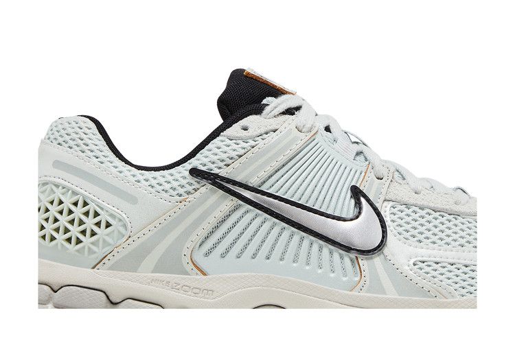 Nike Air Zoom Vomero 5 'Light Silver Chrome'