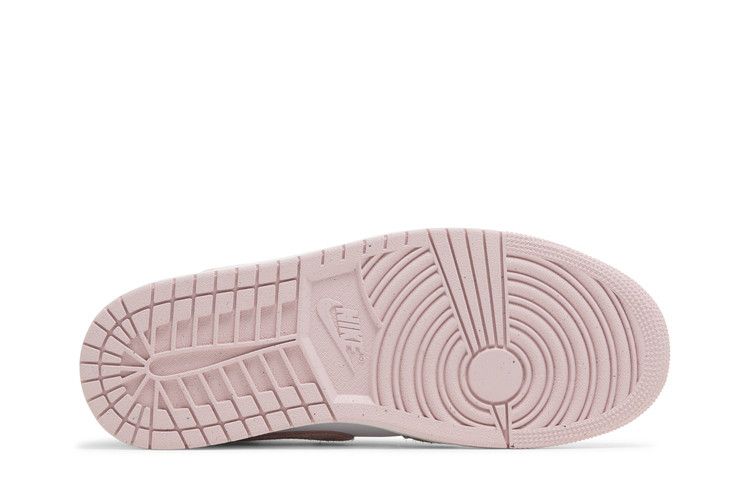 Air Jordan 1 Mid SE 'Legend Pink'