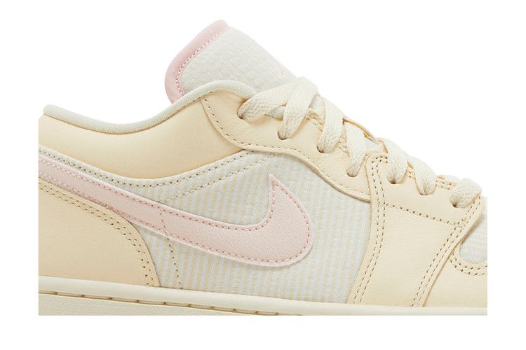 Air Jordan 1 Low SE 'Muslin Legend Pink'