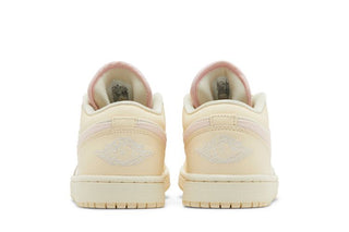 Air Jordan 1 Low SE 'Muslin Legend Pink'