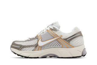 Nike Air Zoom Vomero 5 'Metallic Pewter Gold'