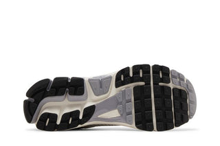 Nike Air Zoom Vomero 5 'Metallic Pewter Gold'